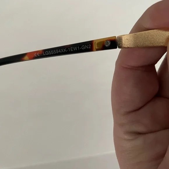 💥SALE💥 NWOT LOFT Tortoise Shell Sunglasses with Gold Detailing on Sides - Picture 5 of 9